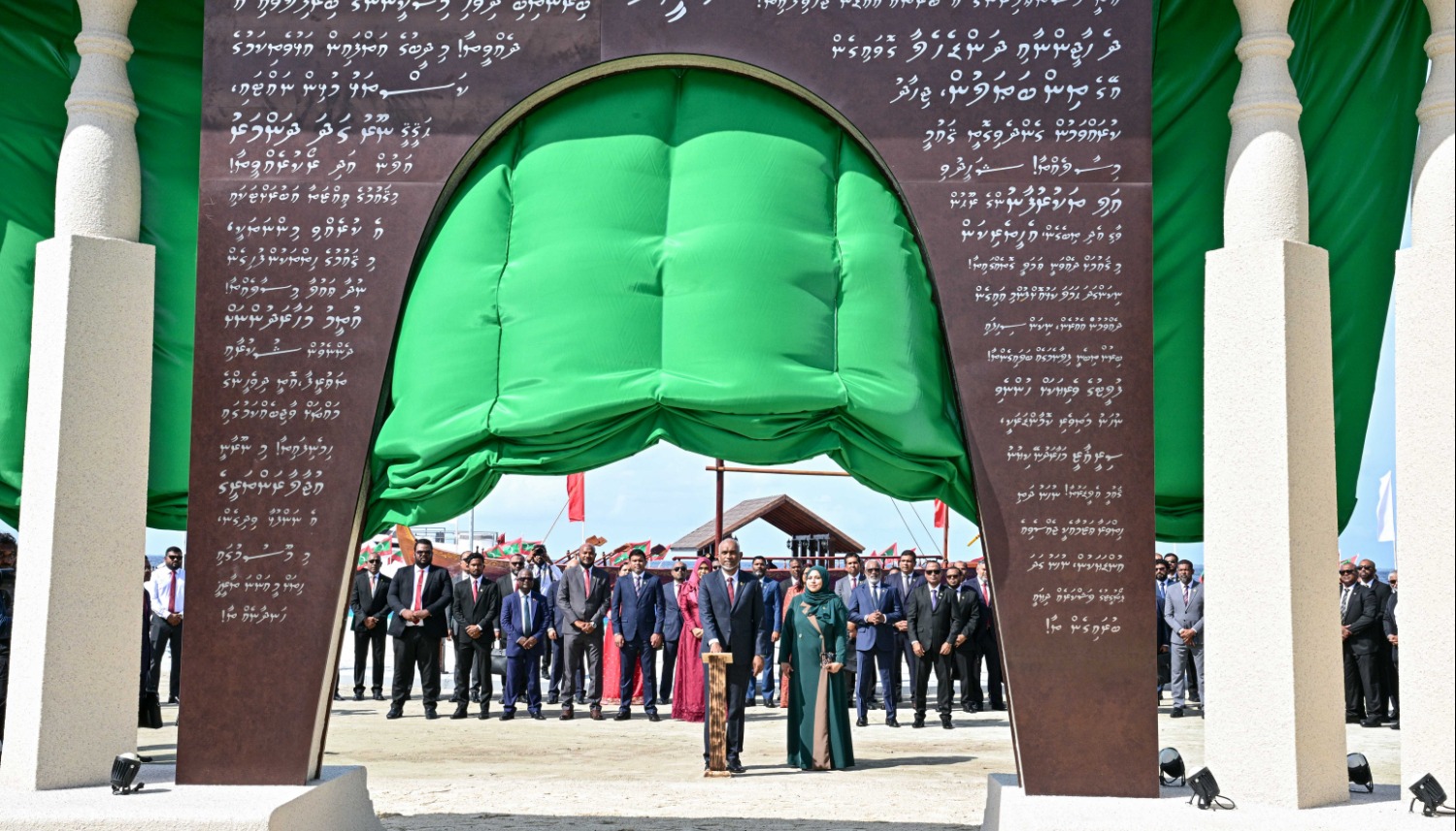 article_image