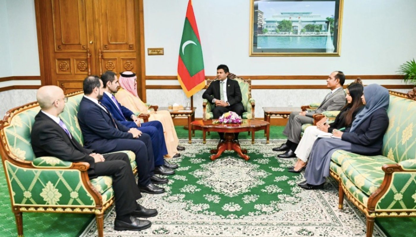 article_image